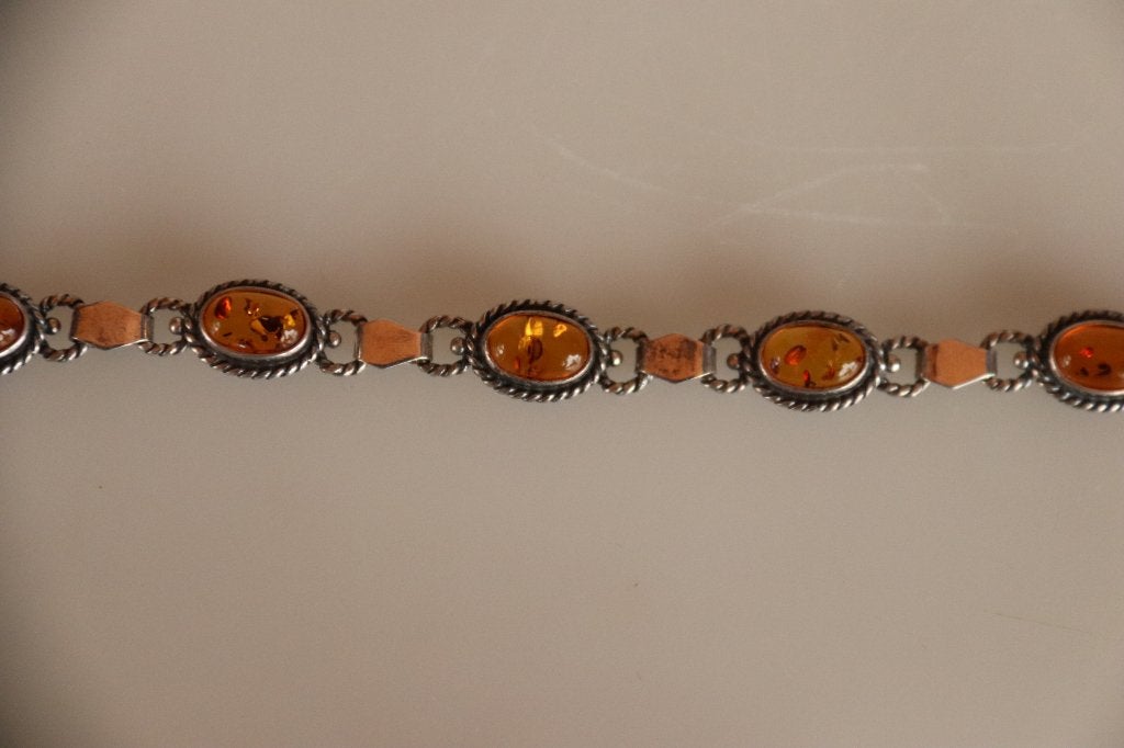 Antieke Zilveren Armband met Barnsteen, Ophalen of Verzenden, Zilver, Armband
