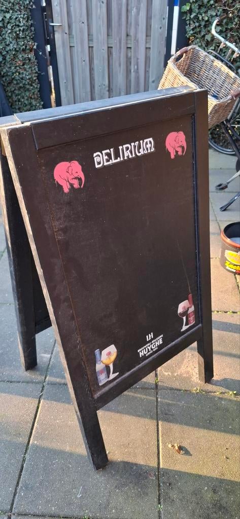 Origineel Delirium horeca krijtbord, Ophalen, Minder dan 2 meter
