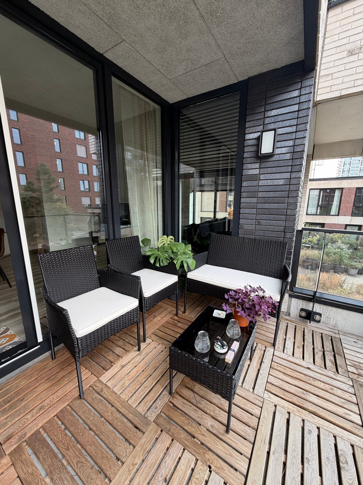 Zwarte wicker loungeset met tafel, Ophalen, 4 zitplaatsen, Gebruikt, Loungeset