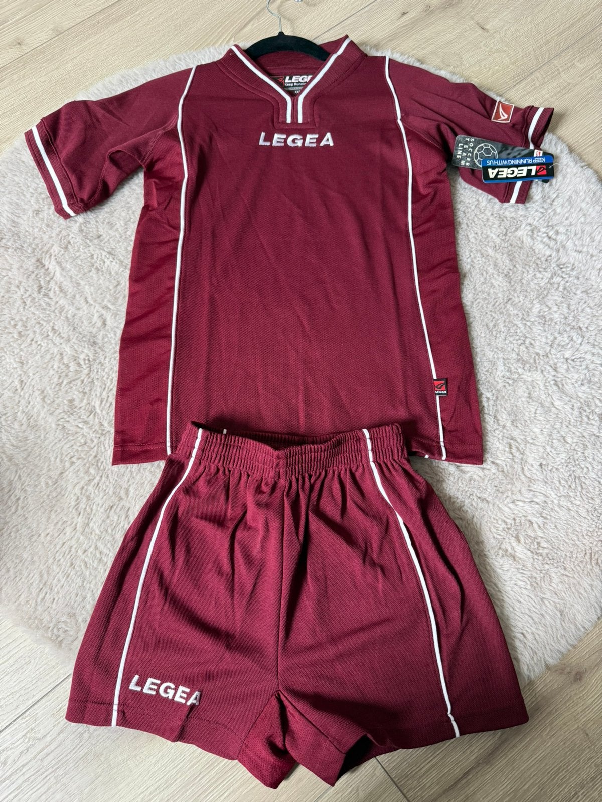 Legea rode sport set maat 140, Ophalen of Verzenden, Zo goed als nieuw, Overige sporten