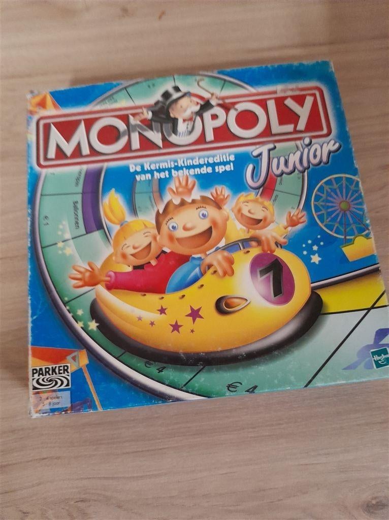 Monopoly junior Kermis - s1572, Hobby en Vrije tijd, Gezelschapsspellen | Bordspellen, Verzenden, Zo goed als nieuw