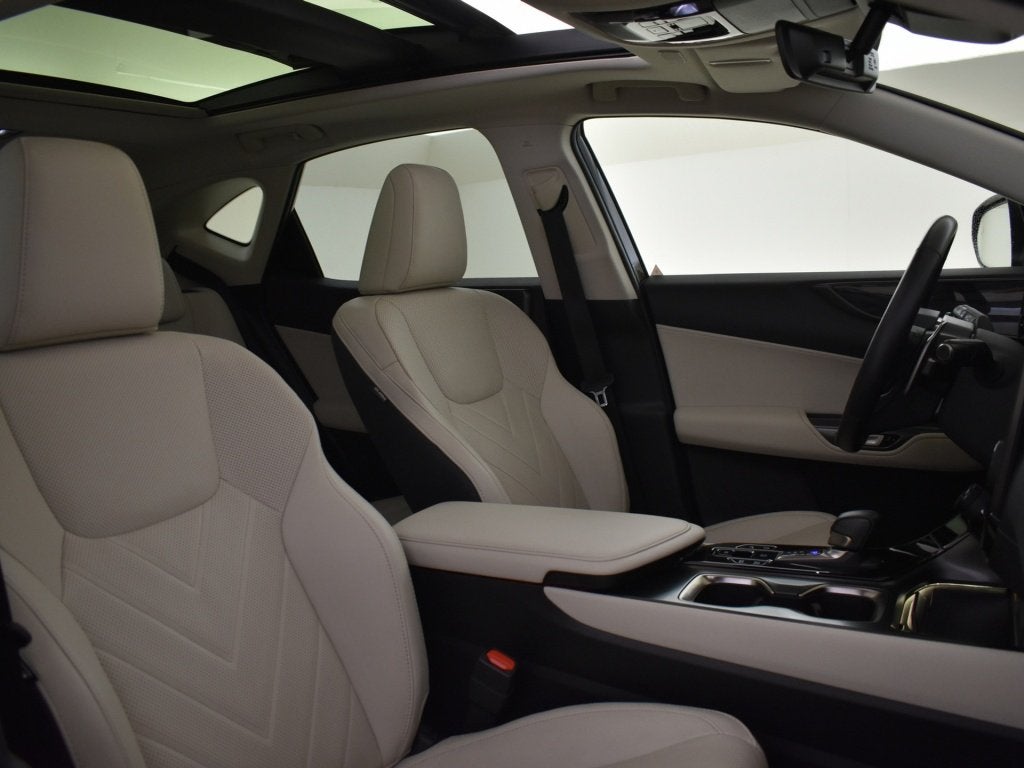 Lexus NX 450h+ Plug-In Hybrid AWD Executive Line | Elektr pa, Auto's, Gebruikt, Euro 6, 4 cilinders, Zwart