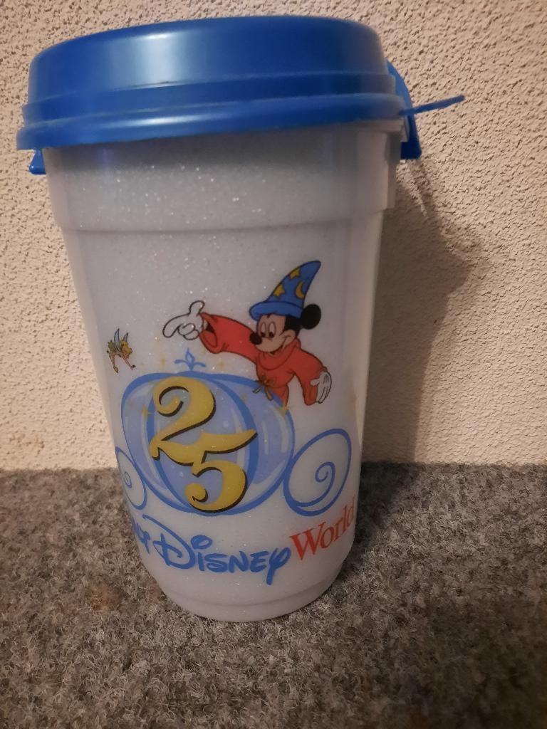 disney popcorn beker uit disney world, Ophalen of Verzenden, Mickey Mouse, Gebruikt, Servies