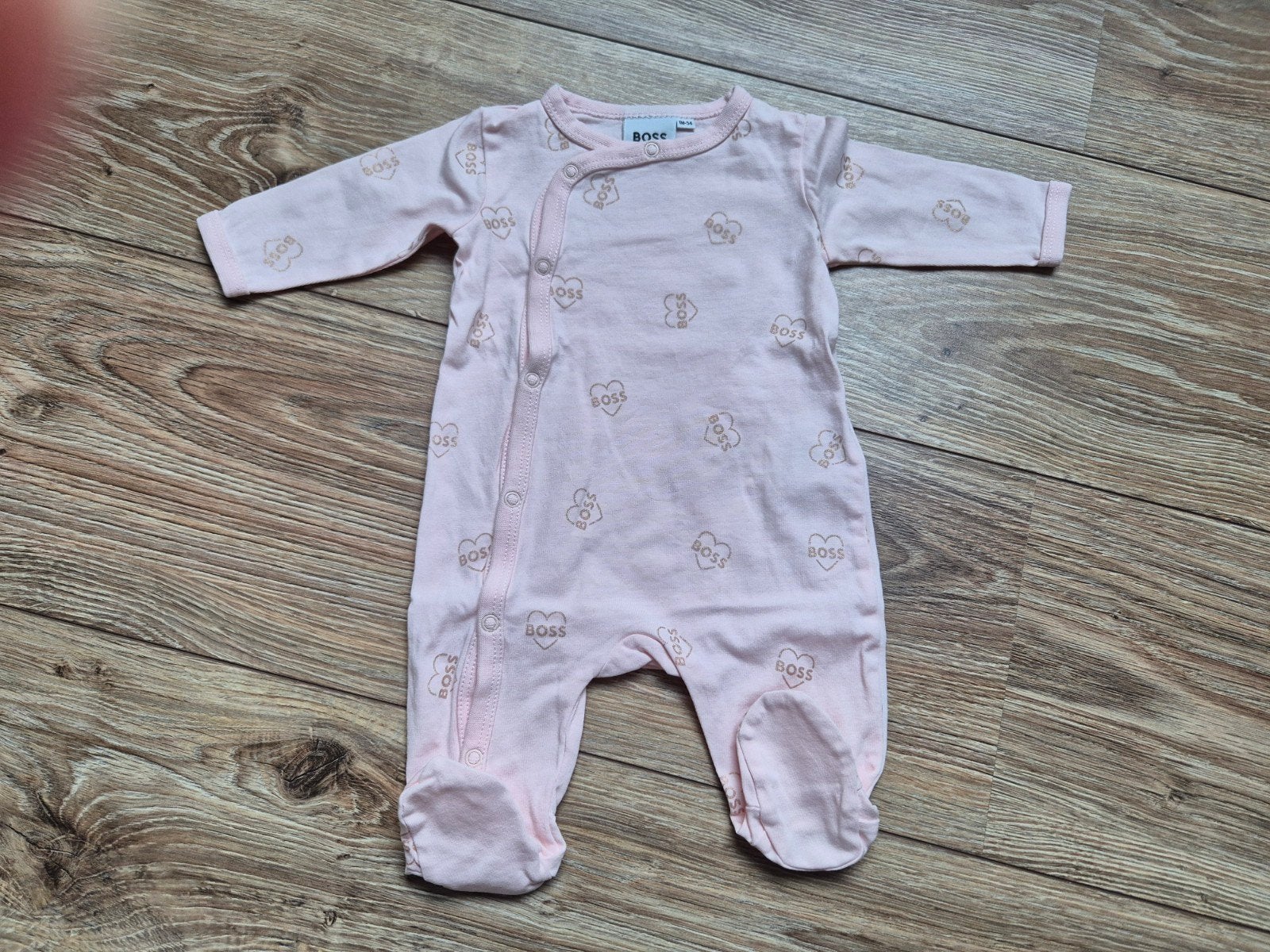 Nieuw Hugo Boss pakje maatje 56, Kinderen en Baby's, Meisje, Nieuw, Ophalen of Verzenden, Hugo Boss