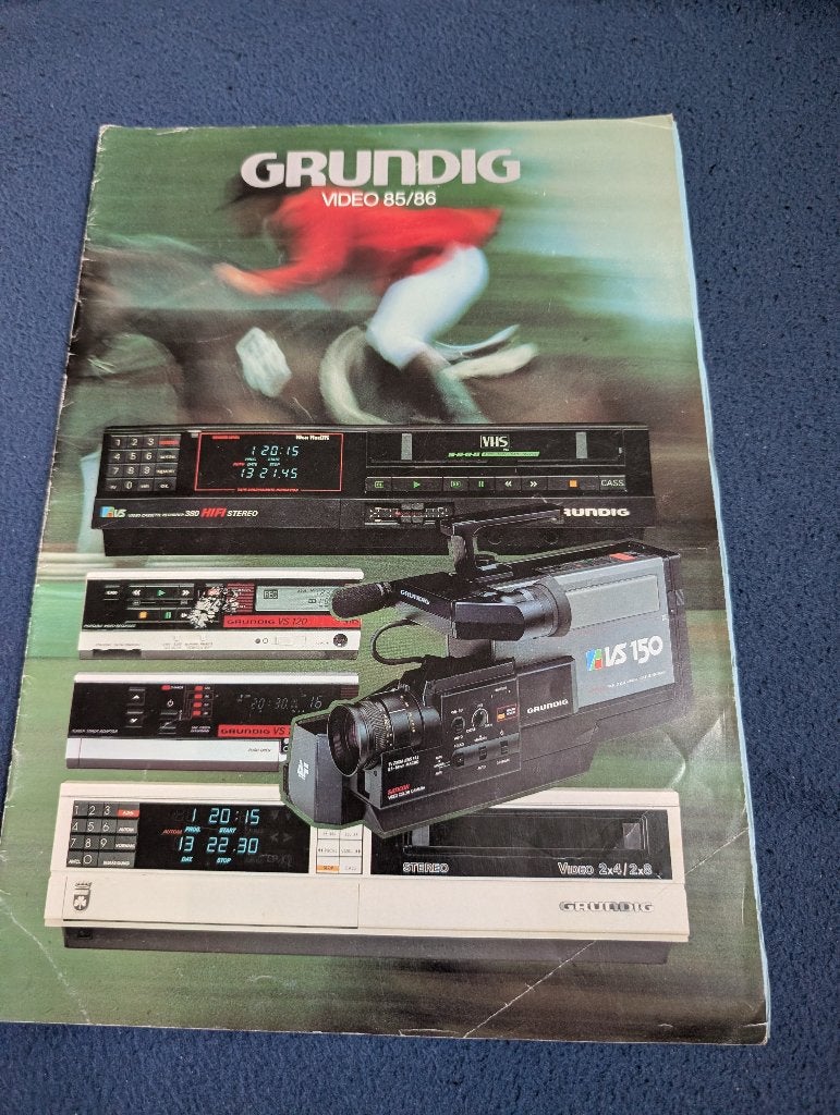 Grundig magazine met o.a video 2000, Ophalen of Verzenden, Audio en Video