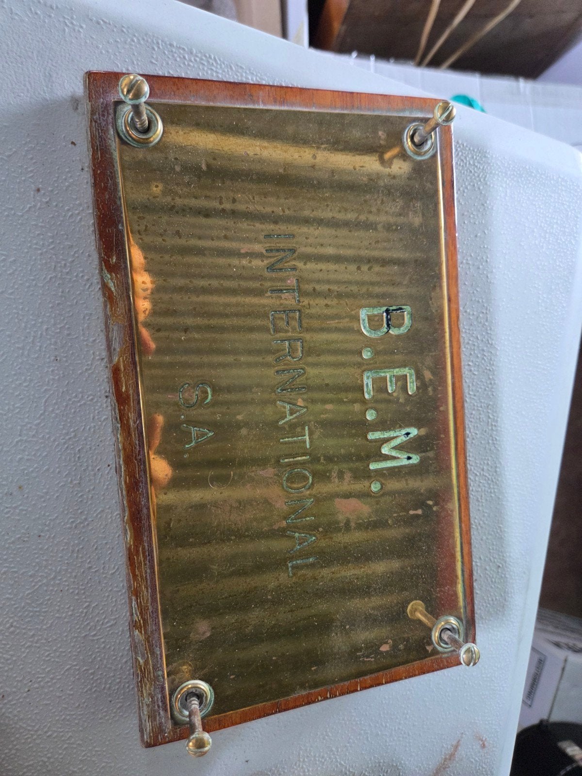 Vintage B.E.M. International S.A. Messing Plaquette, Antiek en Kunst, Ophalen of Verzenden