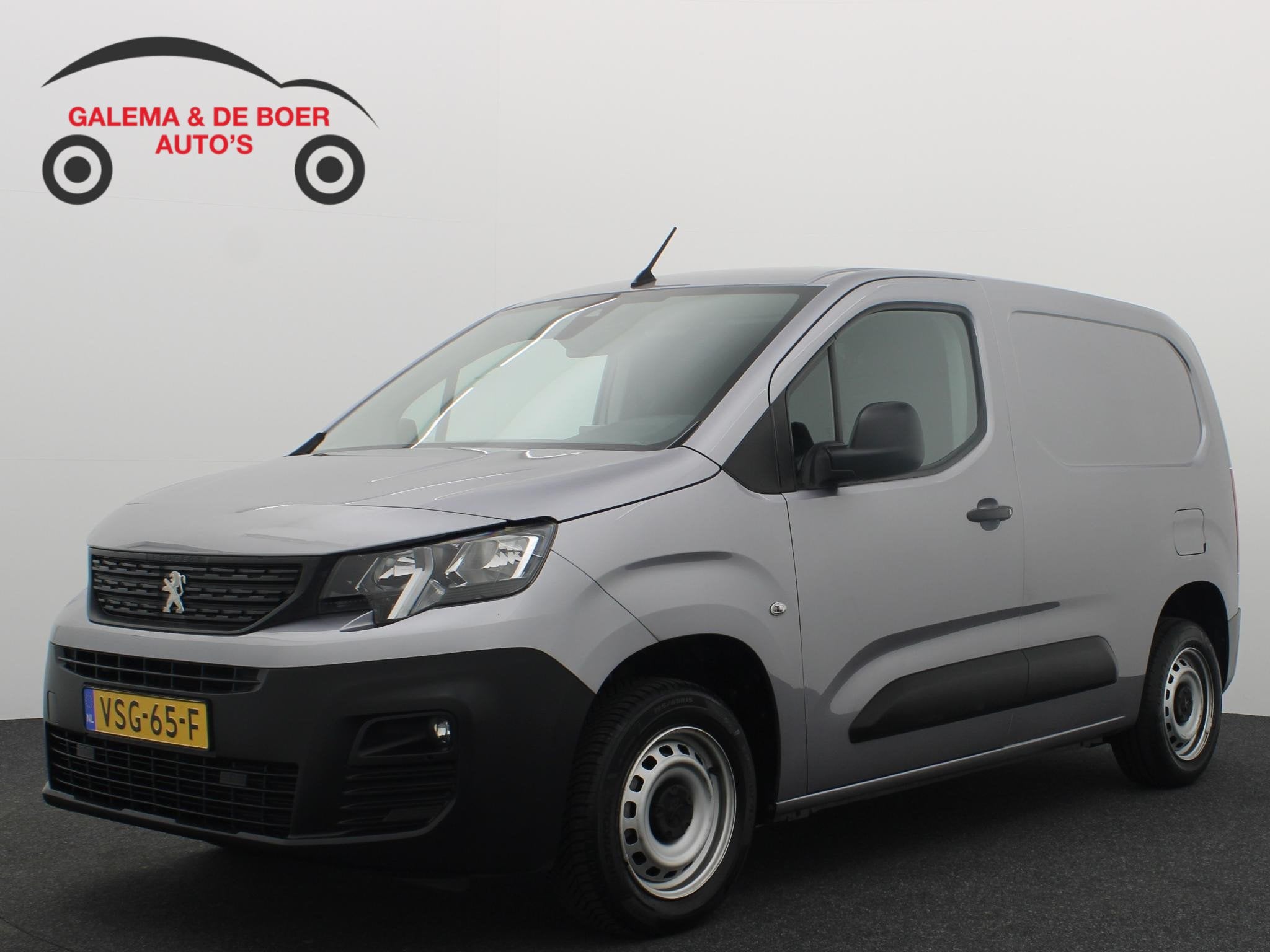 Peugeot Partner 1.5 BlueHDi 100 S&S L1 3 PERS / CARPLAY / NA, Auto's, Voorwielaandrijving, Gebruikt, Euro 6, 4 cilinders