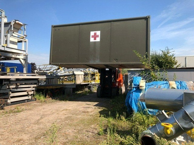 kantoor - calamiteiten container ex leger geïsoleerd, Ophalen