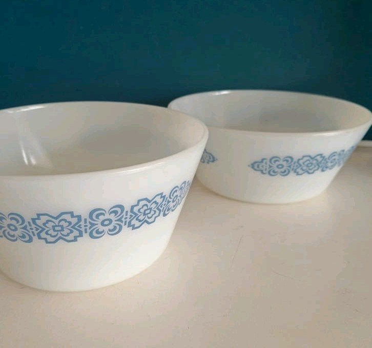 2 Schott & Gen Mainz Jena glass schalen melkglas retro desig, Ophalen of Verzenden