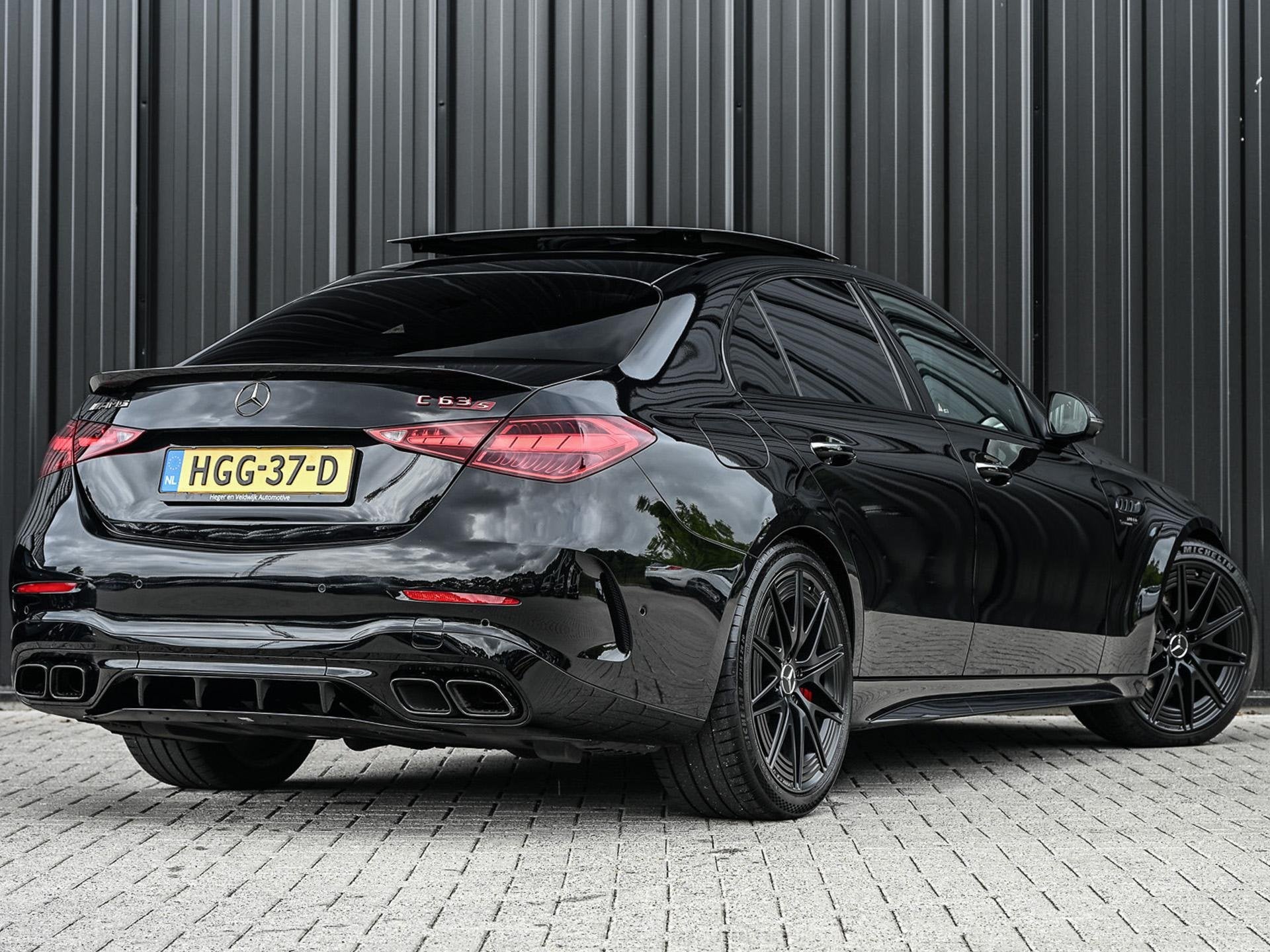 Mercedes-Benz C-klasse AMG 63 S E Performance 680pk | Achter, Auto's, Automaat, 4 cilinders, 2065 kg, Zwart