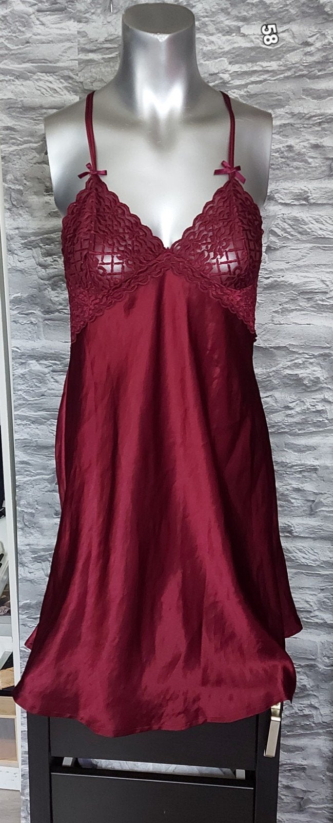 Sexy Rood satijnen slipdress met kant M, Onbekend, Ophalen of Verzenden, Rood, Nachtkleding