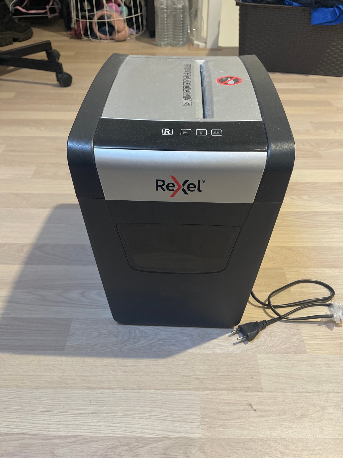 Rexel Momentum X410-SL papiervernietiger, Diversen, Ophalen, Gebruikt