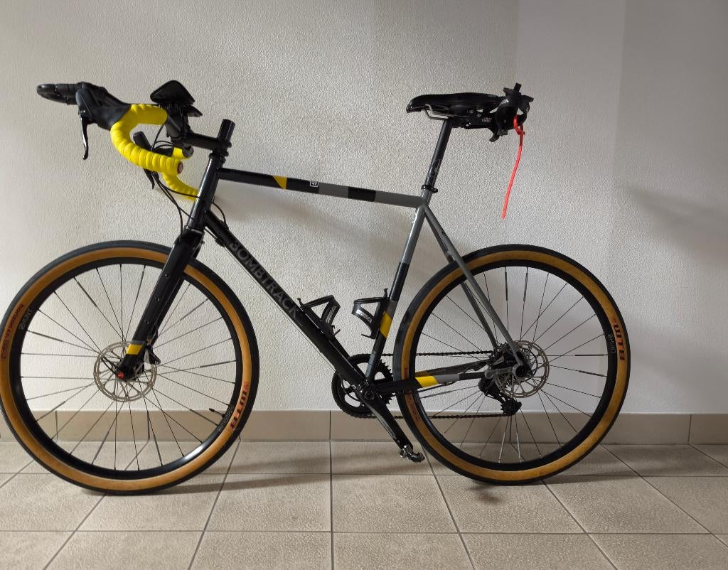 Bombtrack Audax 2019 Gravel - SRAM 1x12-Dynamo: Nieuw €4000, Versnellingen, Zo goed als nieuw, 57 tot 61 cm, Schijfrem