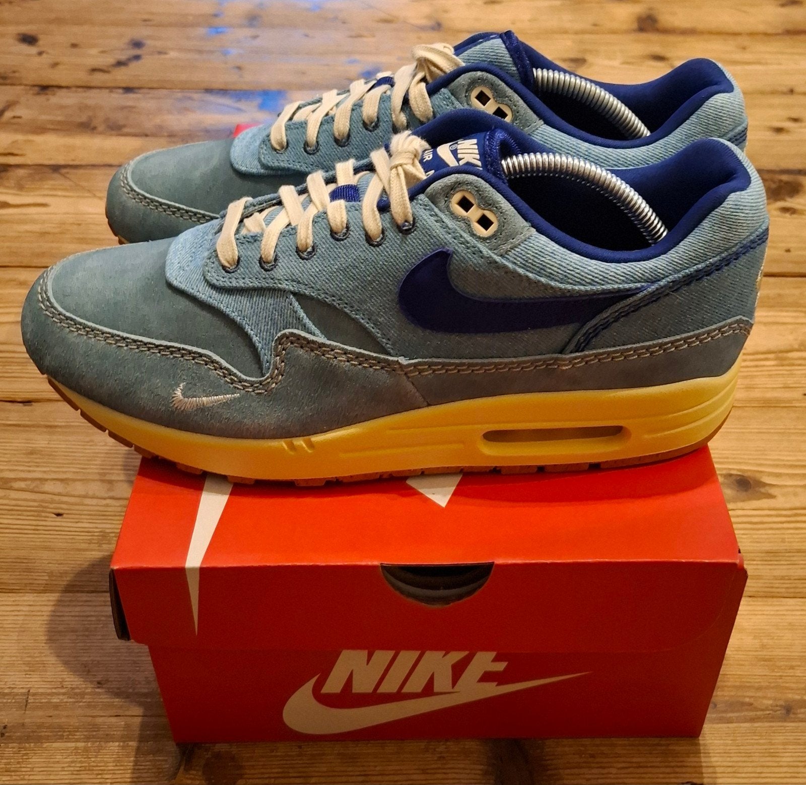 Nike Air Max 1 Dirty Denim - Maat 44.5, Blauw, Nike, Nieuw, Ophalen of Verzenden