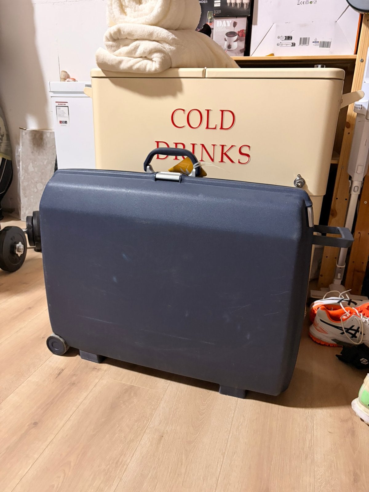 Reiskoffer, Sieraden, Tassen en Uiterlijk, Tassen | Reistassen en Weekendtassen, Ophalen, Zo goed als nieuw, Zwart, 30 cm of meer