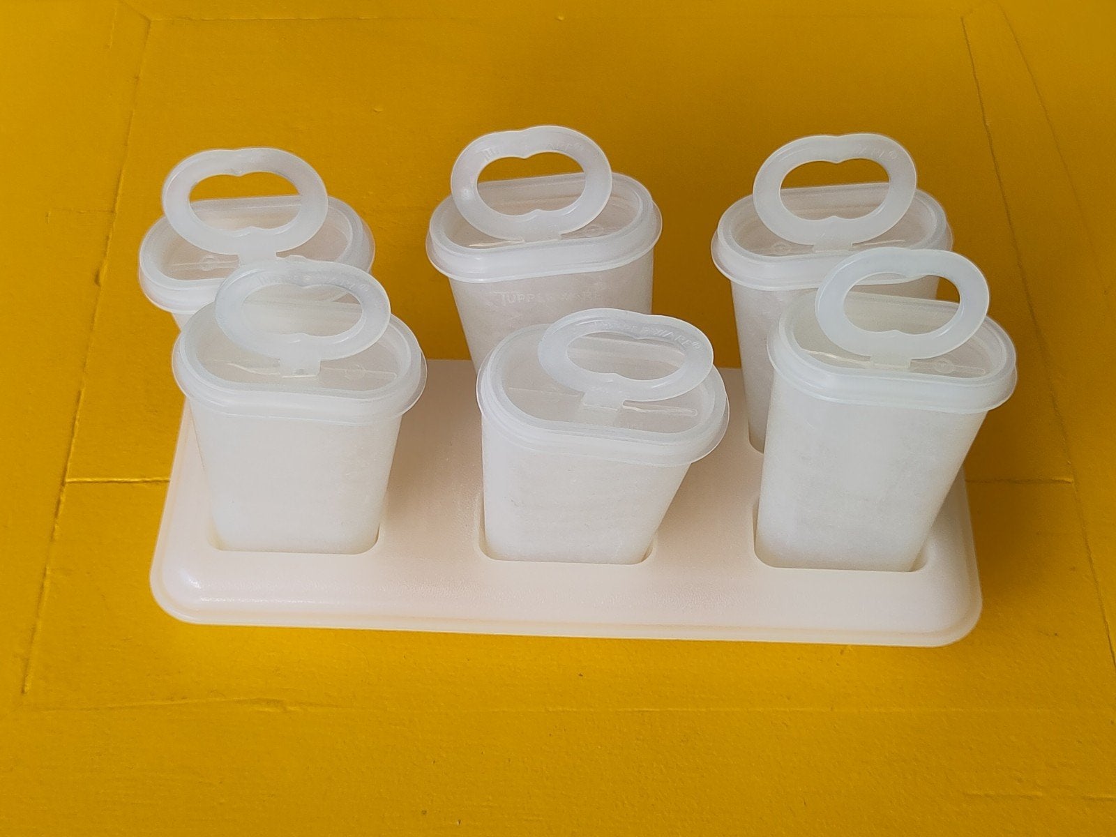 Tupperware IJsjesvormen - Set van 6 met houder, Geschikt voor vriezer, Gebruikt, Wit, Overige typen