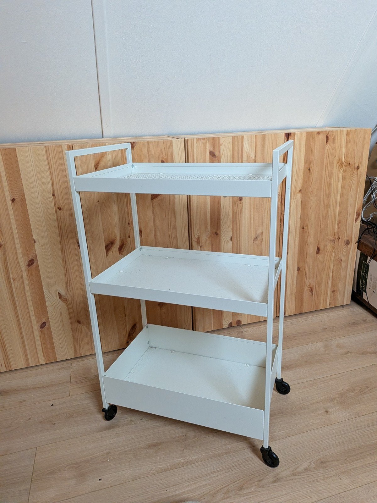 ikea nissafors Wit metalen trolley met 3 planken - Roderwold, Ophalen, Gebruikt