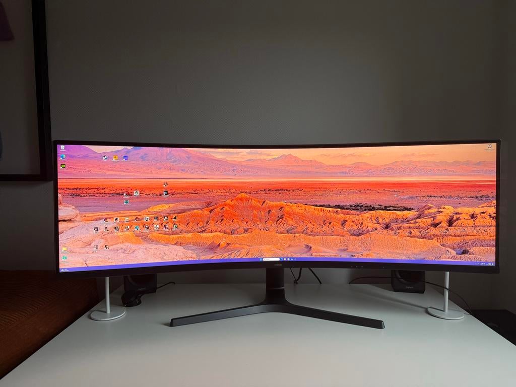 Samsung Odyssey G9 49” Ultrawide Gaming Monitor 49RG90SSR, 101 t/m 150 Hz, VA, 1 tot 2 ms, HDMI