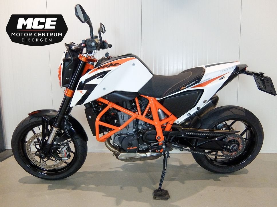 KTM 690 DUKE R ABS (bj 2013), Motoren, KTM, Bedrijf, Onbekend, Onbekend
