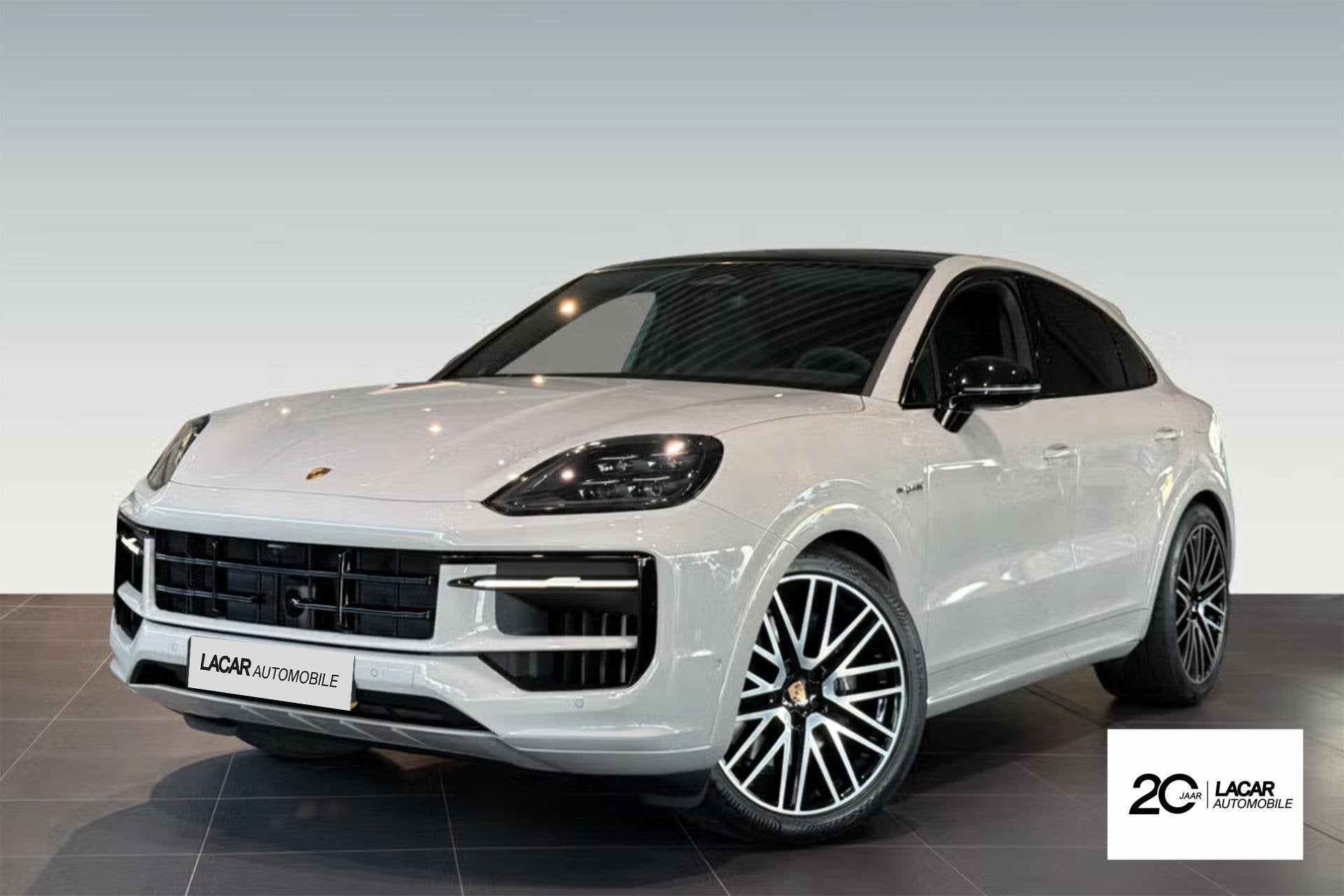 Porsche Cayenne Coupé 3.0 E-Hybrid Black Edition, Auto's, Automaat, Gebruikt, Zwart, 2995 cc