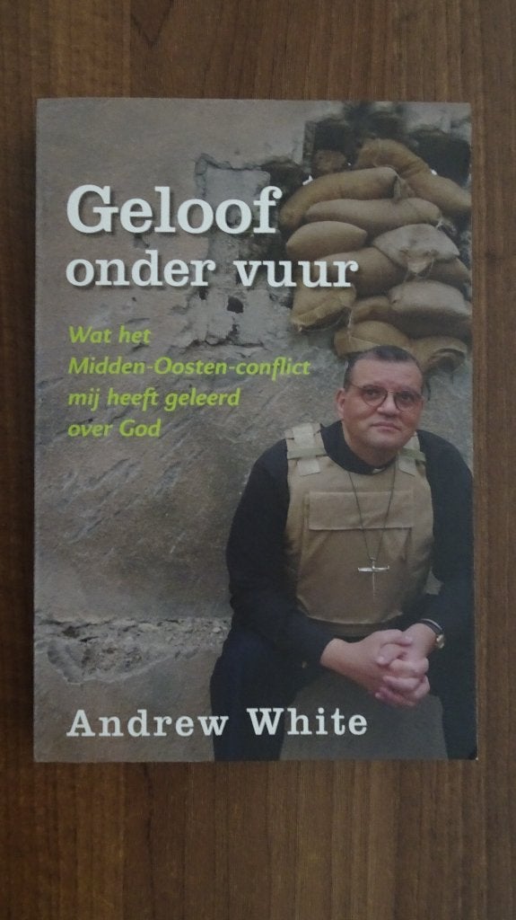 Geloof onder vuur. Andrew White., Boeken, Christendom | Protestants, Ophalen of Verzenden, Zo goed als nieuw, Andrew White