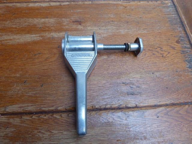 Vintage kurkmachine, Sanbri, Antiek en Kunst, Antiek | Gereedschap en Instrumenten, Ophalen of Verzenden