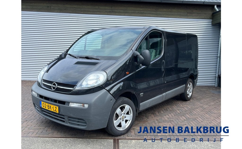 Opel Vivaro 1.9 DTI L1H1 (bj 2003), Auto's, Voorwielaandrijving, Gebruikt, Zwart, 4 cilinders