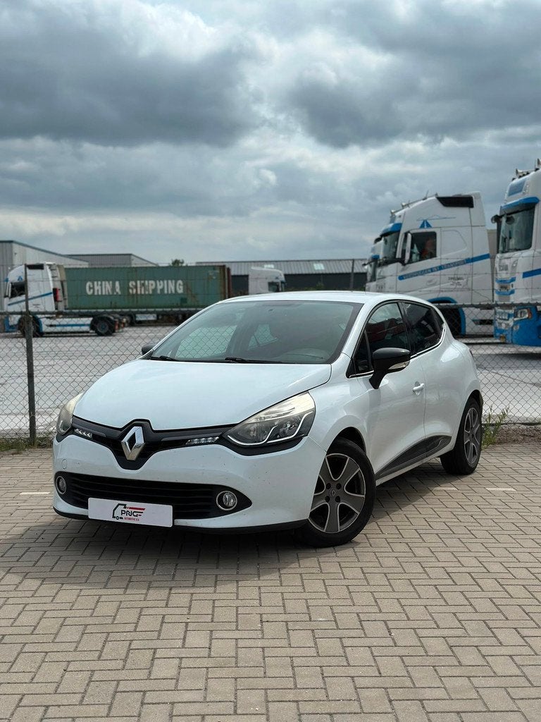 Renault Clio 0.9 TCe CRUISE - AIRCO - NWE APK, Voorwielaandrijving, 540 kg, Wit, Origineel Nederlands