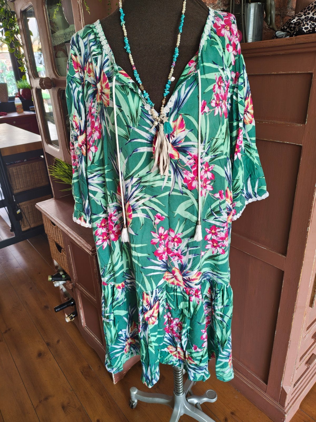 jurk groen bloemen xl xxl 44 46 48, Maat 46/48 (XL) of groter, Ophalen of Verzenden, Gedragen, Boven de knie