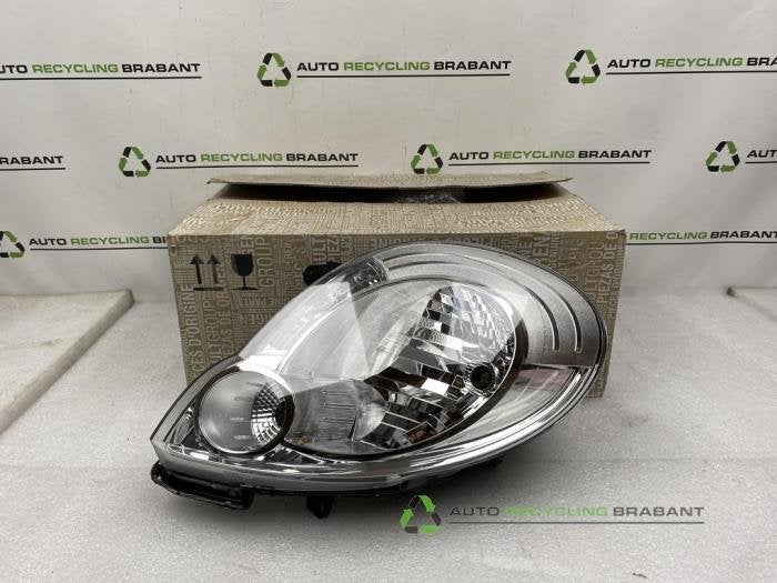 Koplamp rechts van een Renault Kangoo, Auto-onderdelen, Gebruikt, -, -, Ophalen of Verzenden