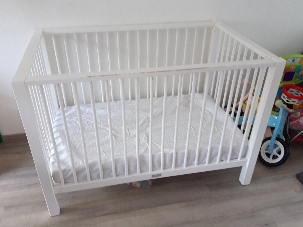 Bopita Brent box Tweeling Box wit, Kinderen en Baby's, Boxen, Ophalen, Gebruikt, Rechthoekig, In hoogte verstelbaar