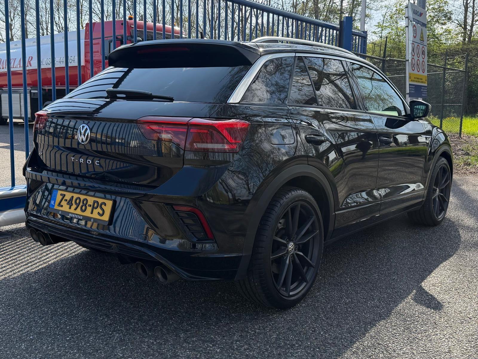 Volkswagen T-Roc 2.0 TSI 300pk 4Motion 7-DSG 2019 Zwart, Automaat, Zwart, 4 cilinders, 1984 cc