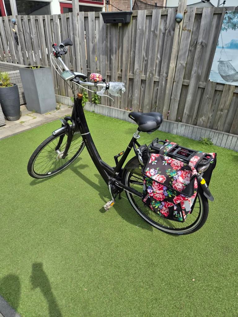 Elektrische fiets met bloemen fietstas, Gebruikt, 51 tot 55 cm, 50 km per accu of meer, Ophalen