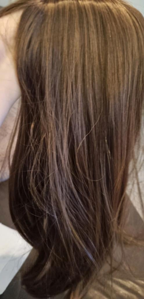 Topper, bruin 18/20  inch. Nieuw., Sieraden, Tassen en Uiterlijk, Uiterlijk | Haarverzorging, Ophalen of Verzenden, Nieuw, Pruik of Haarverlenging