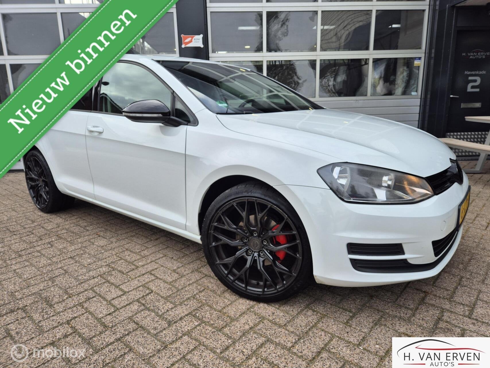 Volkswagen Golf 1.2 TSI Highline NAVI 19" AUTOMAAT, Euro 5, 4 cilinders, 620 kg, Origineel Nederlands