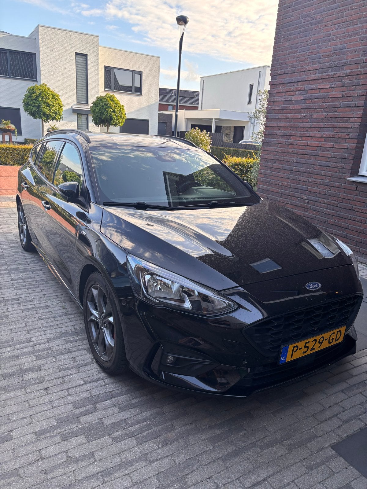 Ford Focus 1.0 Ecoboost 125pk Aut 2019 Zwart, Auto's, Ford, 125 pk, 715 kg, Zwart, Stationwagon