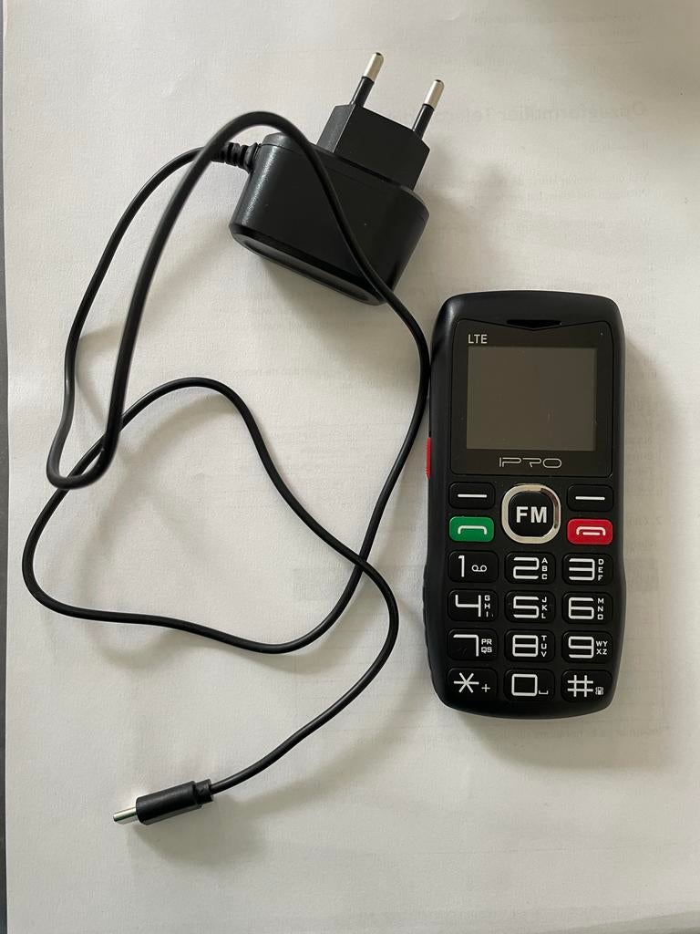 IPro Seniorentelefoon met grote toetsen en SOS-knop, Telecommunicatie, Mobiele telefoons | Overige merken, Ophalen of Verzenden