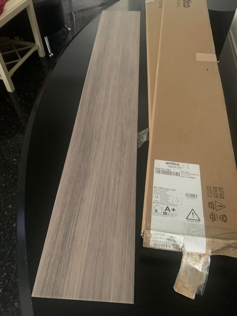 Vinyl laminaat Amitico Spacia 2pakken(2,5m2), 50 tot 150 cm, Ophalen of Verzenden, Zo goed als nieuw, 10 m² of meer