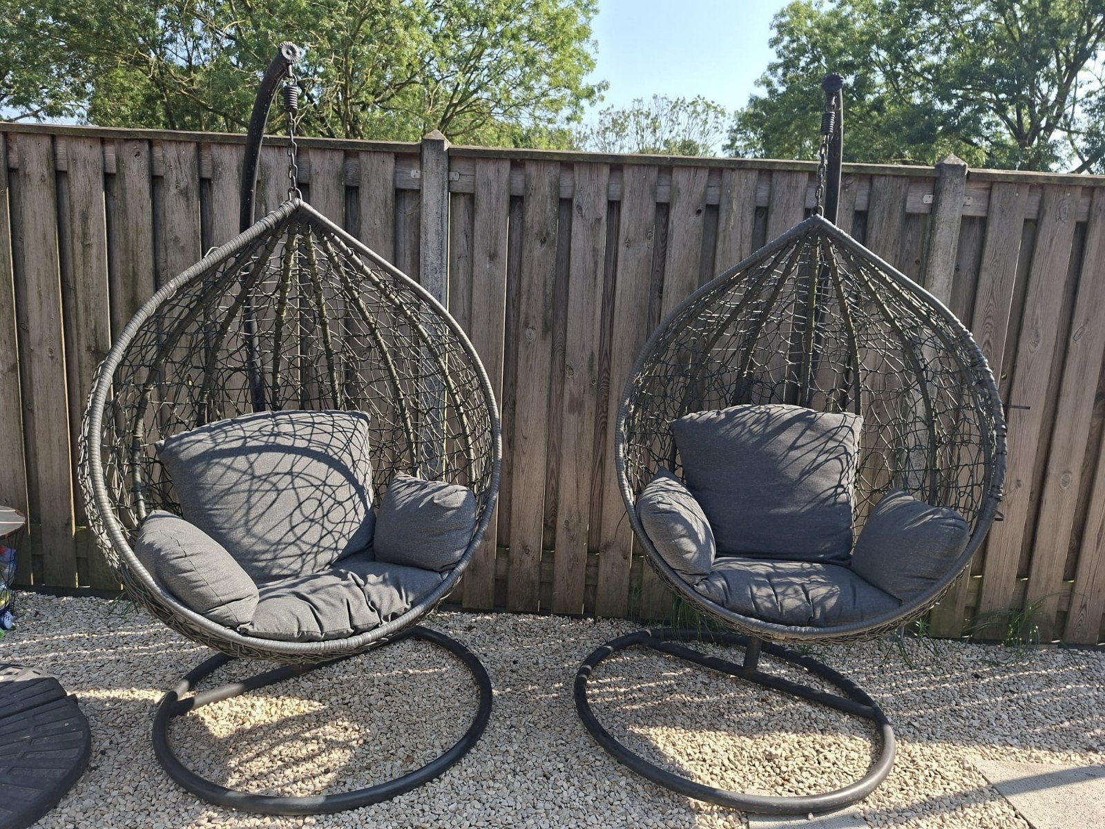 2x hangstoel met kussen - ijvorm, Ophalen of Verzenden, Gebruikt, Wicker