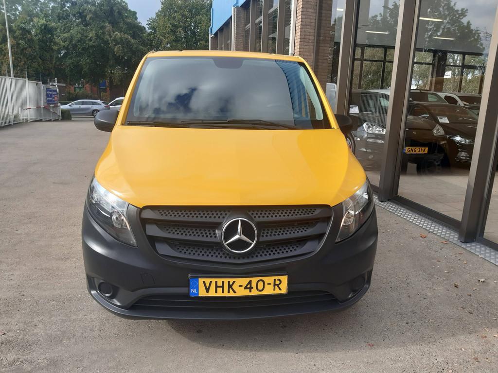 Mercedes-Benz eVito eVito Lang 41 kWh Airco Achteruitrijcame, Auto's, Stof, Gebruikt, 134 km, 116 pk