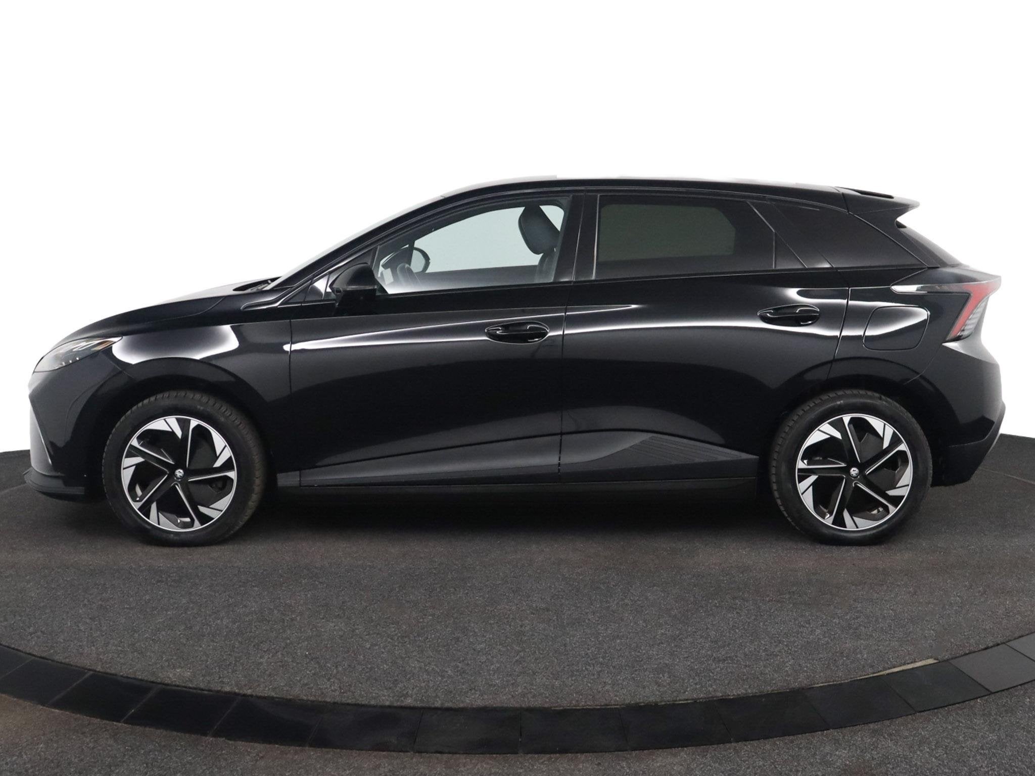MG 4 Long Range Luxury 64 kWh | Carplay | Navi | Led Koplamp, Auto's, 12 maanden, Gebruikt, 204 pk, Geïmporteerd