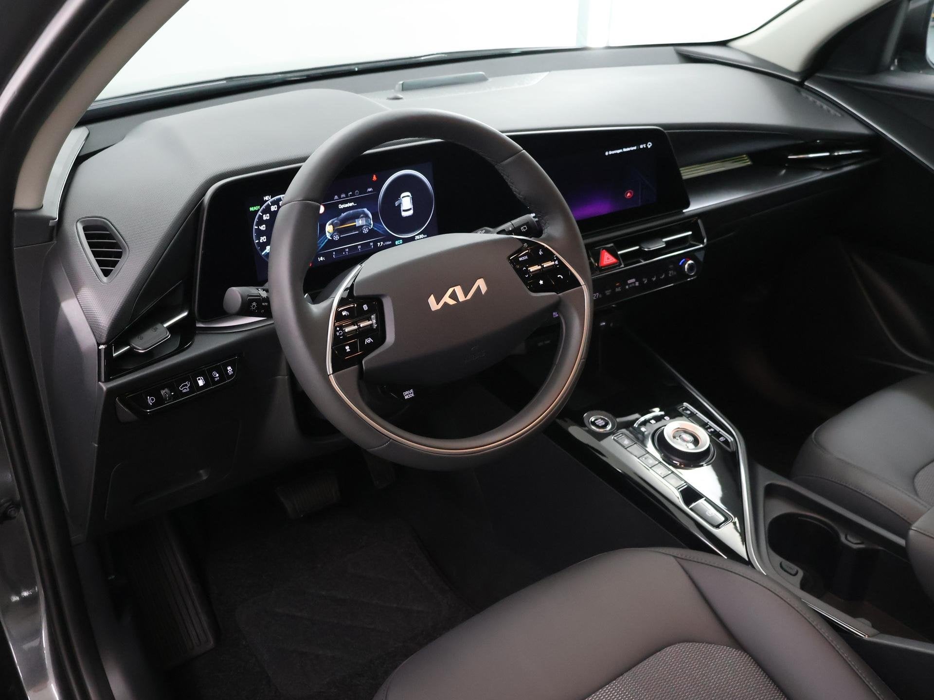 Foto 7 van Kia Niro 1.6 GDi PHEV DynamicPlusLine Edition | 18” lichtm