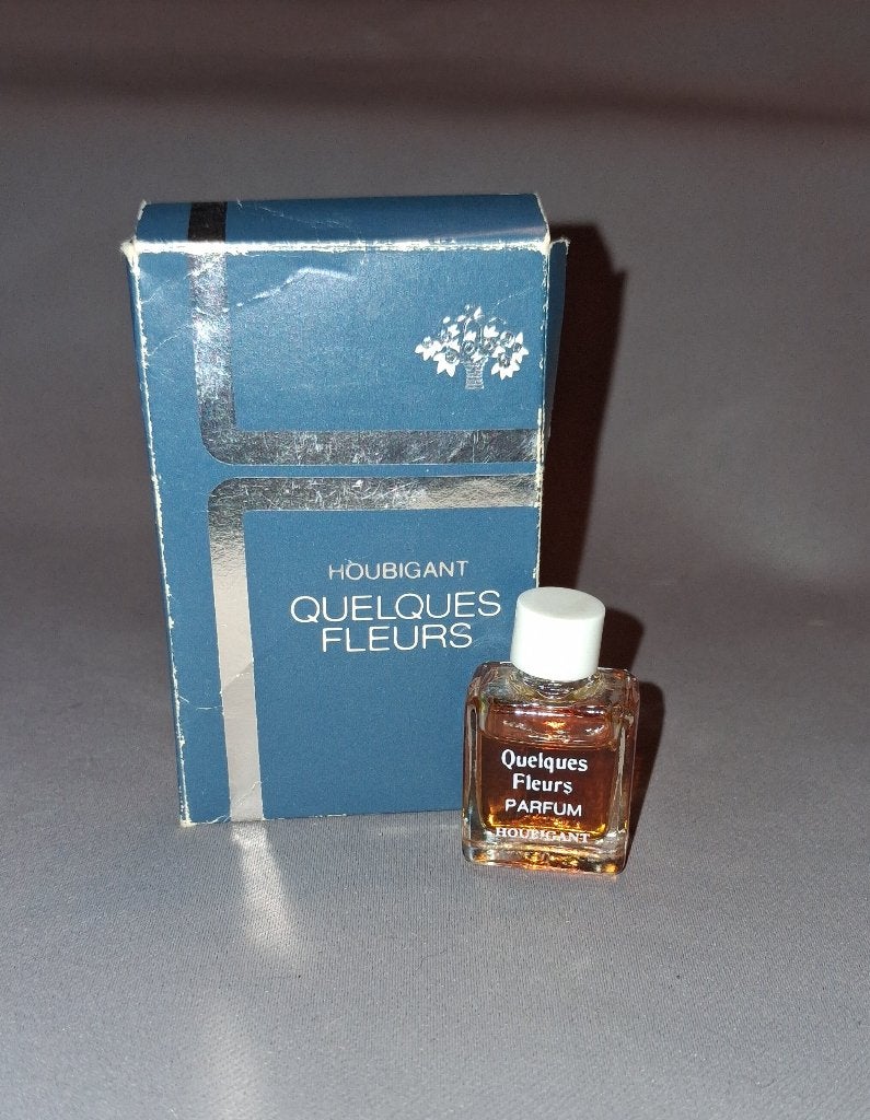 Parfum miniatuur - Houbigant quelques fleurs + doosje, Ophalen of Verzenden, Zo goed als nieuw, Miniatuur, Gevuld