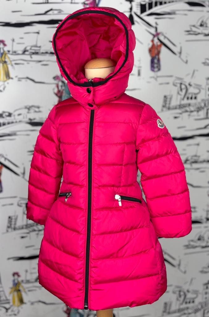 Moncler roze Charpal dons winterjas meisje maat 2 (670 euro), Kinderen en Baby's, Kinderkleding | Maat 92, Moncler EU, Nieuw, Moncler