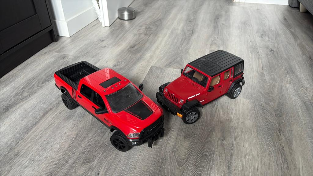 Bruder auto’s hele set tekoop en per stuk ook te koop, Ophalen of Verzenden, Zo goed als nieuw