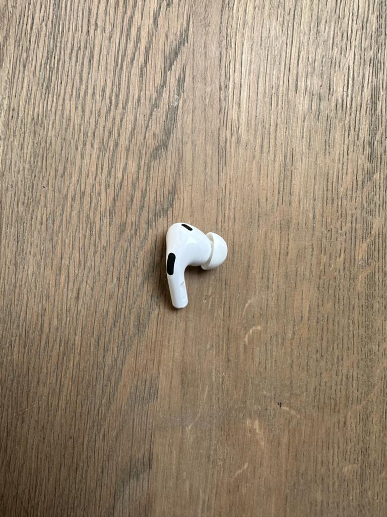 Rechter Apple AirPod Pro 2, Ophalen of Verzenden, Gebruikt, Overige merken, Draadloos