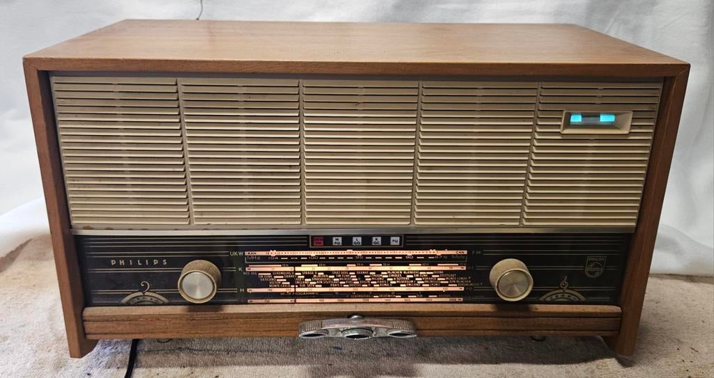 Philips  buizen radio, Ophalen