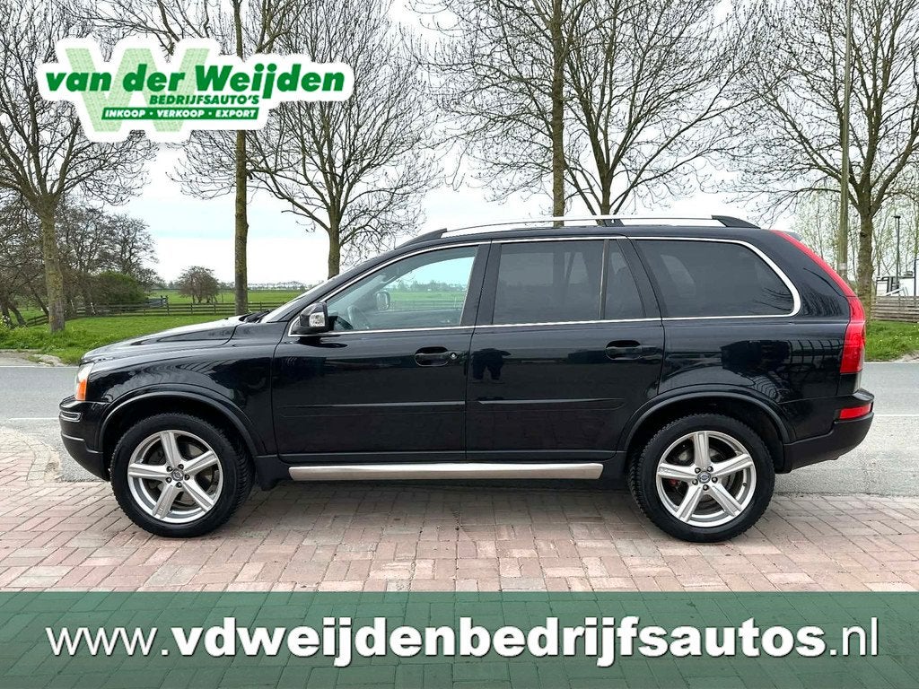 Volvo XC90 2.4 D5 Momentum 7 PERSOONS Youngtimer, Gebruikt, Zwart, 7 stoelen, Zwart