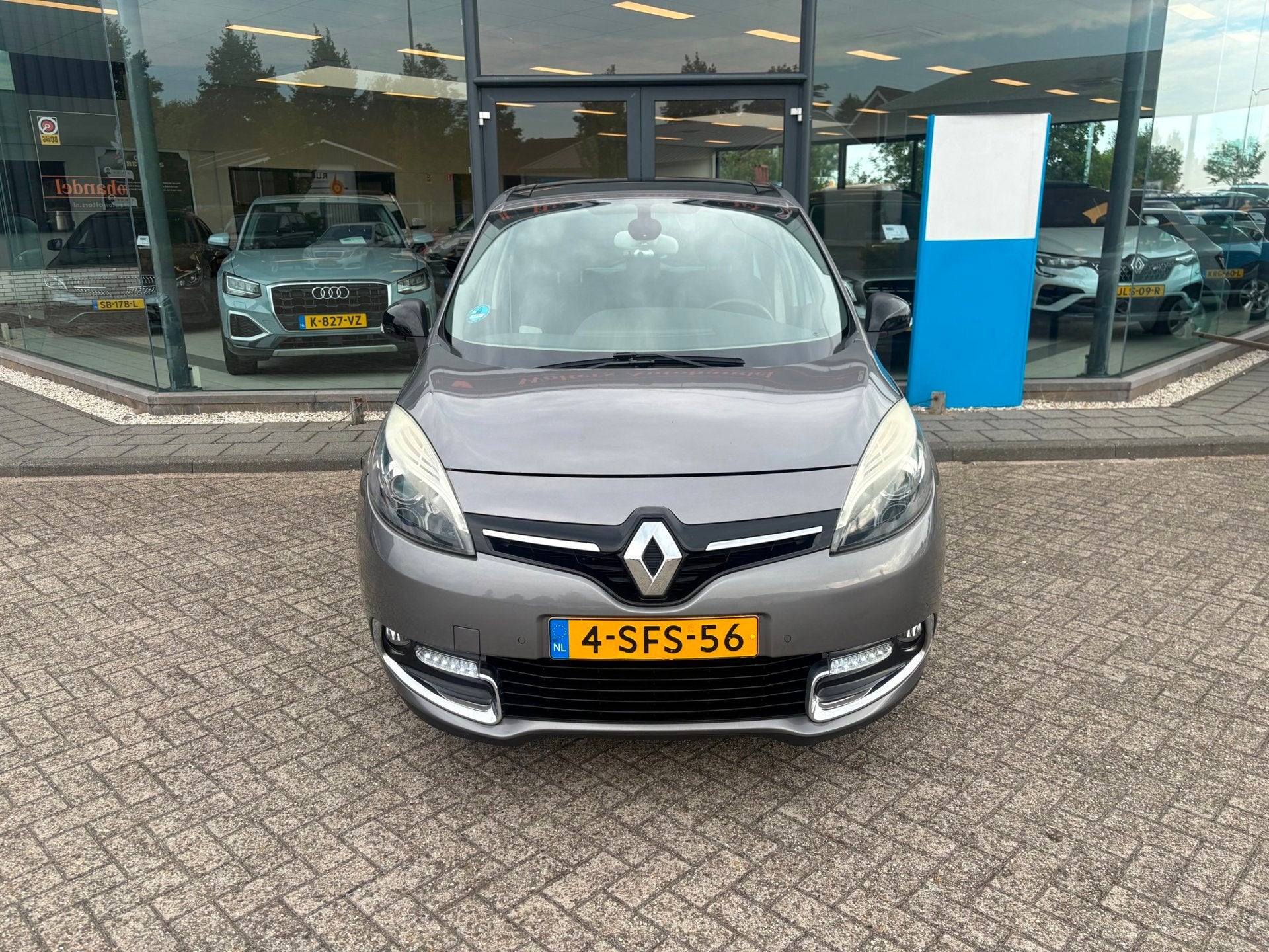 Renault Scénic 1.2 TCe Bose *AC, Auto's, Voorwielaandrijving, Gebruikt, 4 cilinders, Automatische klimaatregeling