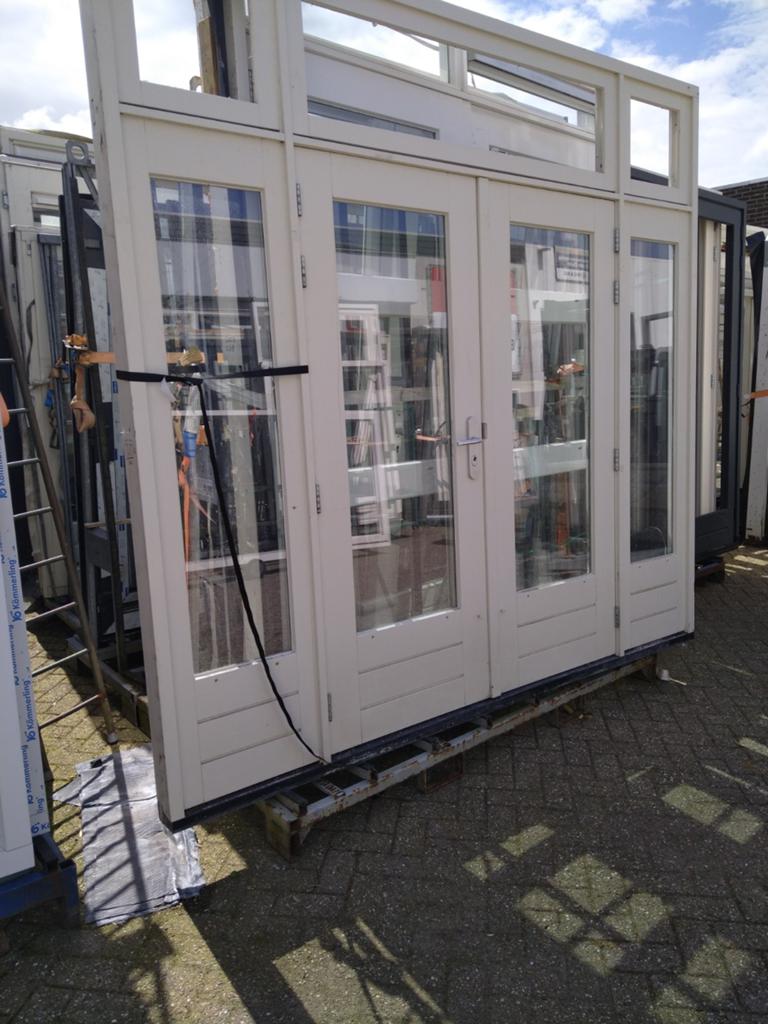 Hardhout kozijn met dubbele tuindeuren en zijlichten, Binnendeur, Ophalen of Verzenden, Zo goed als nieuw, Glas